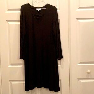 # Black knit 2X long sleeve midi dress